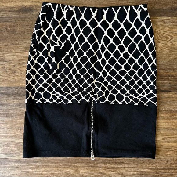 Cheap Monday Women’s Shirt Skirt Sweatsuit Set‎ Fence Print XS Black Flaw - Picture 2 of 15